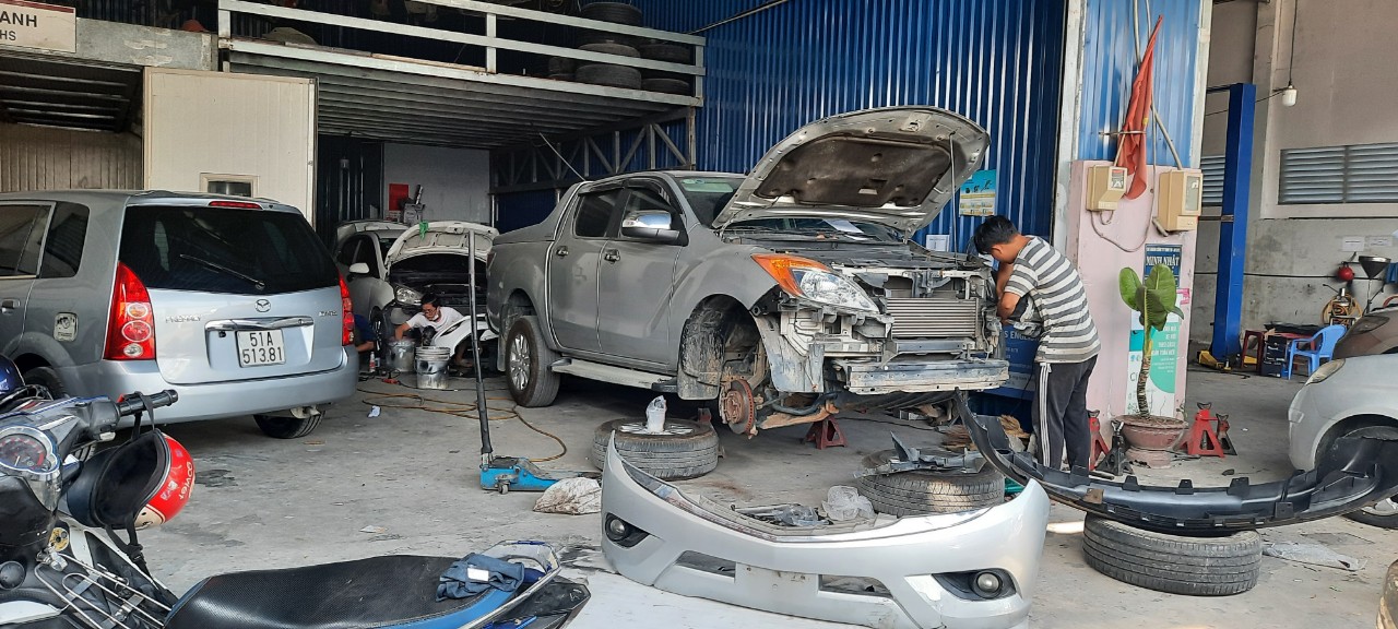 Dịch vụ thay nhớt